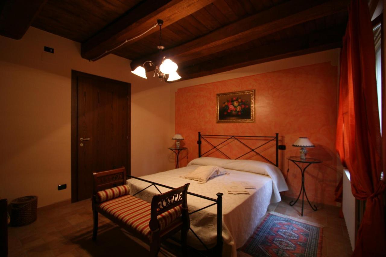 Agriturismo L'Ulivo In Fiore Spoleto Eksteriør billede